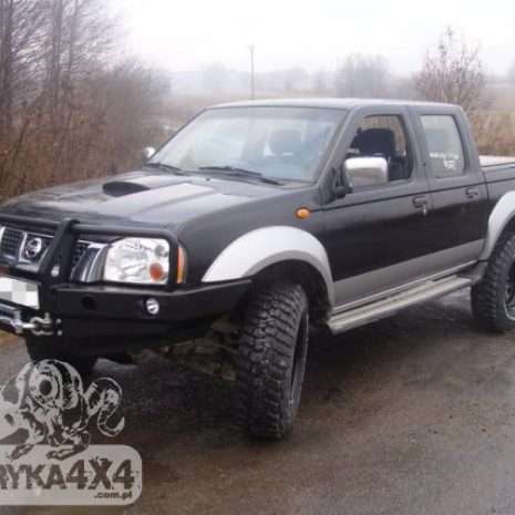 Bara-fata-OFF-ROAD-cu-bull-bar-Nissan-NAVARA-D22-01-04__ Bara-fata-OFF-ROAD-cu-bull-bar-Nissan-NAVARA-D22-01-04__