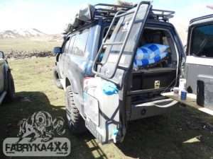 Suport-canistra-combustibil-Nissan-Patrol-Y61_