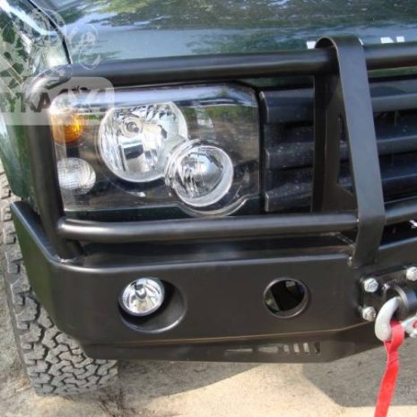 Bara-fata-cu-bullbar-F4x4-Land-Rover-Discovery-II-BFB-F4x4-Disco2-1 Bara-fata-cu-bullbar-F4x4-Land-Rover-Discovery-II-BFB-F4x4-Disco2-1