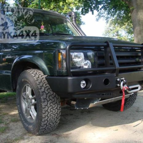 Bara-fata-cu-bullbar-F4x4-Land-Rover-Discovery-II-BFB-F4x4-Disco2-4 Bara-fata-cu-bullbar-F4x4-Land-Rover-Discovery-II-BFB-F4x4-Disco2-4