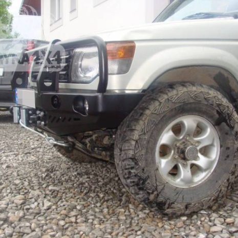 Bara-fata-cu-bullbar-F4x4-Mitsubishi-Pajero-V20-BFB-F4x4-V20-2 Bara-fata-cu-bullbar-F4x4-Mitsubishi-Pajero-V20-BFB-F4x4-V20-2