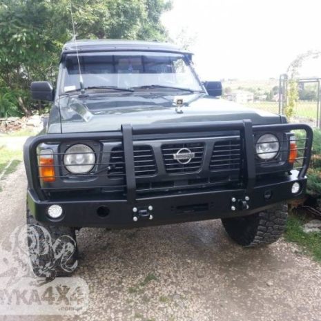 Bara-fata-cu-bullbar-F4x4-Nissan-Patrol-Y60-BFB-F4x4-Y60