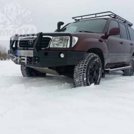 Bara-fata-cu-bullbar-F4x4-Toyota-Land-Cruiser-105-BFB-F4x4-J105-3 Bara-fata-cu-bullbar-F4x4-Toyota-Land-Cruiser-105-BFB-F4x4-J105-3