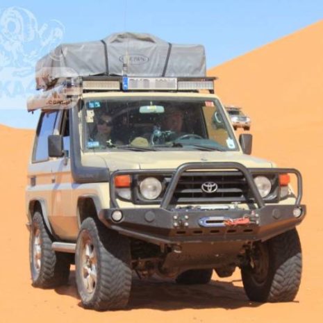Bara-fata-cu-bullbar-F4x4-Toyota-Land-Cruiser-71-BFB-F4x4-J71