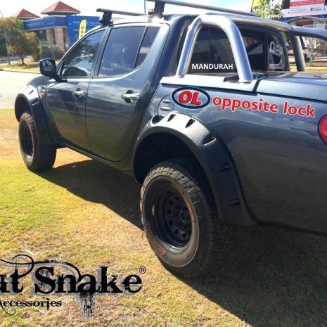Overfendere-Kut-Snake-Mitsubishi-L200-2006-2015-75mm-textured-KS-L200-75T-4 Overfendere-Kut-Snake-Mitsubishi-L200-2006-2015-75mm-textured-KS-L200-75T-4