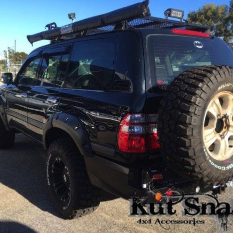 Overfendere-Kut-Snake-Toyota-Land-Cruiser-100-55mm-textured-KS-LC100S-1 Overfendere-Kut-Snake-Toyota-Land-Cruiser-100-55mm-textured-KS-LC100S-1