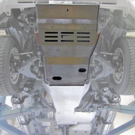 Scut-protectie-fata-pentru-Toyota-J150-motor-2.8-fara-KDSS-500x667.jpg