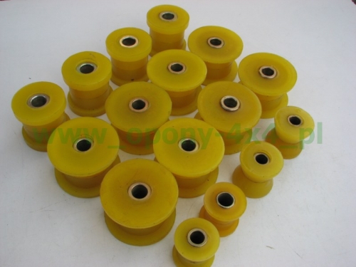 Set-bucse-Toyota-Land-Cruiser-HZJ-70-73-dupa-1991_-500x375.jpg Set-bucse-Toyota-Land-Cruiser-HZJ-70-73-dupa-1991_-500x375.jpg