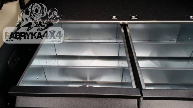 Sistem-de-sertare-F4x4-Nissan-Patrol-Y61-Lung-Sertare-F4x4-Y61LWB-4 Sistem-de-sertare-F4x4-Nissan-Patrol-Y61-Lung-Sertare-F4x4-Y61LWB-4