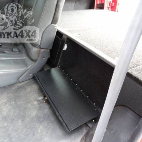 Sistem-de-sertare-F4x4-Toyota-Land-Cruiser-80-Sertare-F4x4-LC80-2 Sistem-de-sertare-F4x4-Toyota-Land-Cruiser-80-Sertare-F4x4-LC80-2