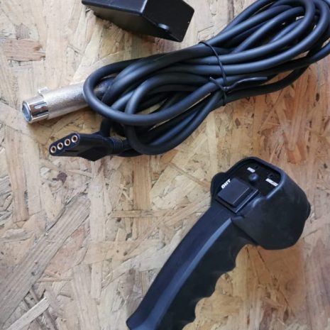Telecomanda-M4x4-dubla-functie-wireless-si-cablu-WY00099-1 Telecomanda-M4x4-dubla-functie-wireless-si-cablu-WY00099-1